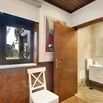 Private Pool 20min By Oporto